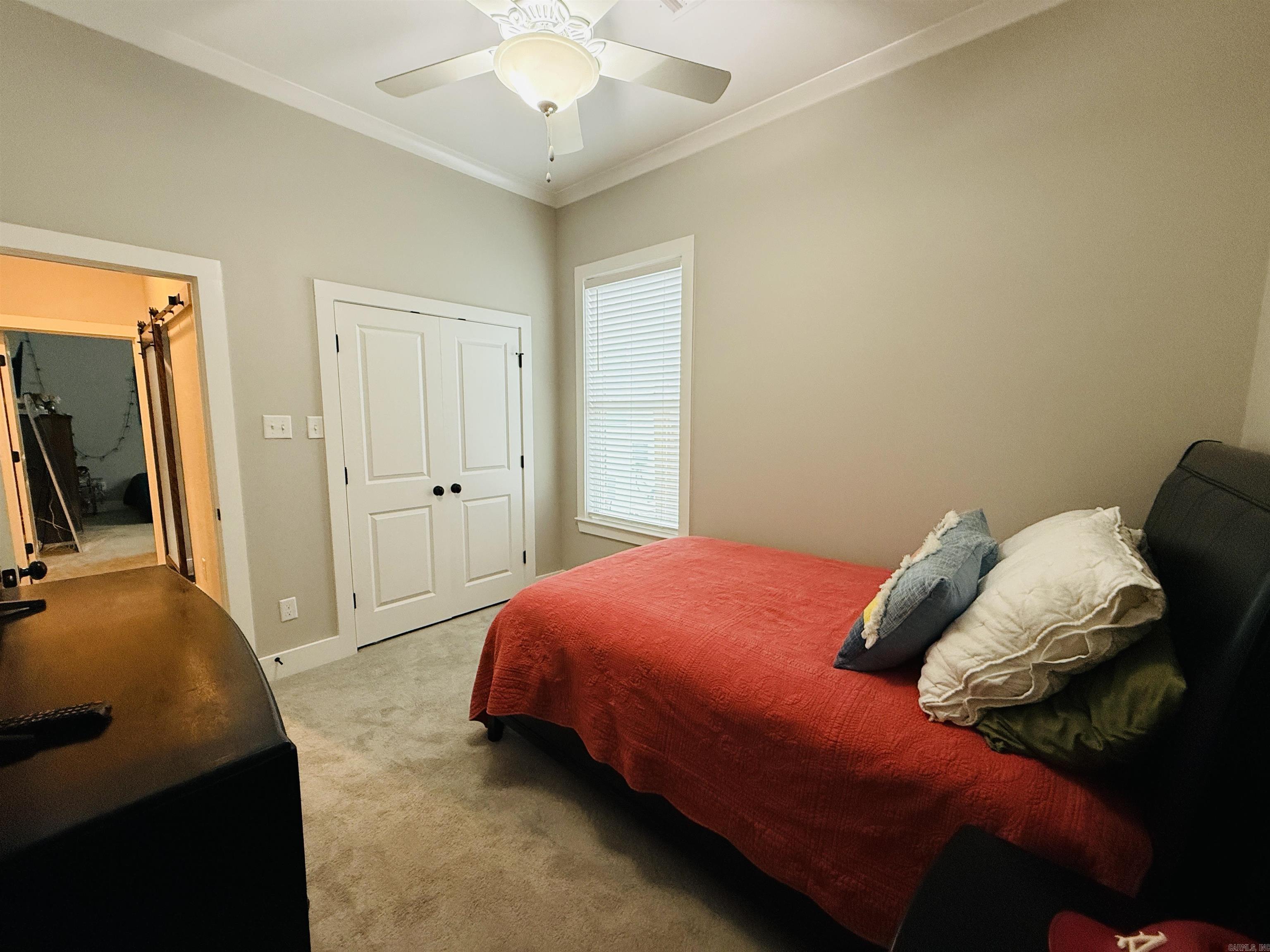 8 BENTWOOD Lane