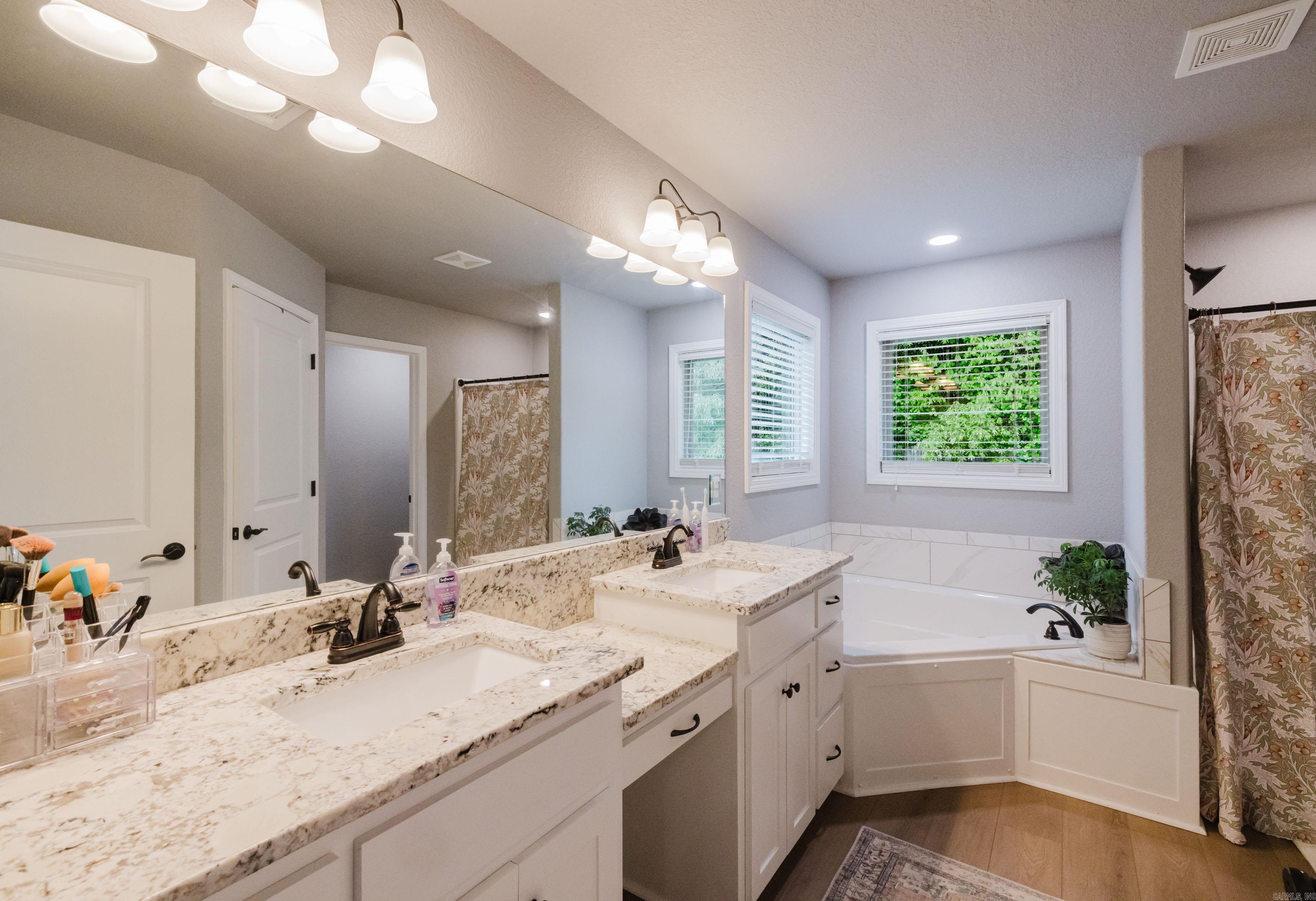 5417 Bridge Port Lane