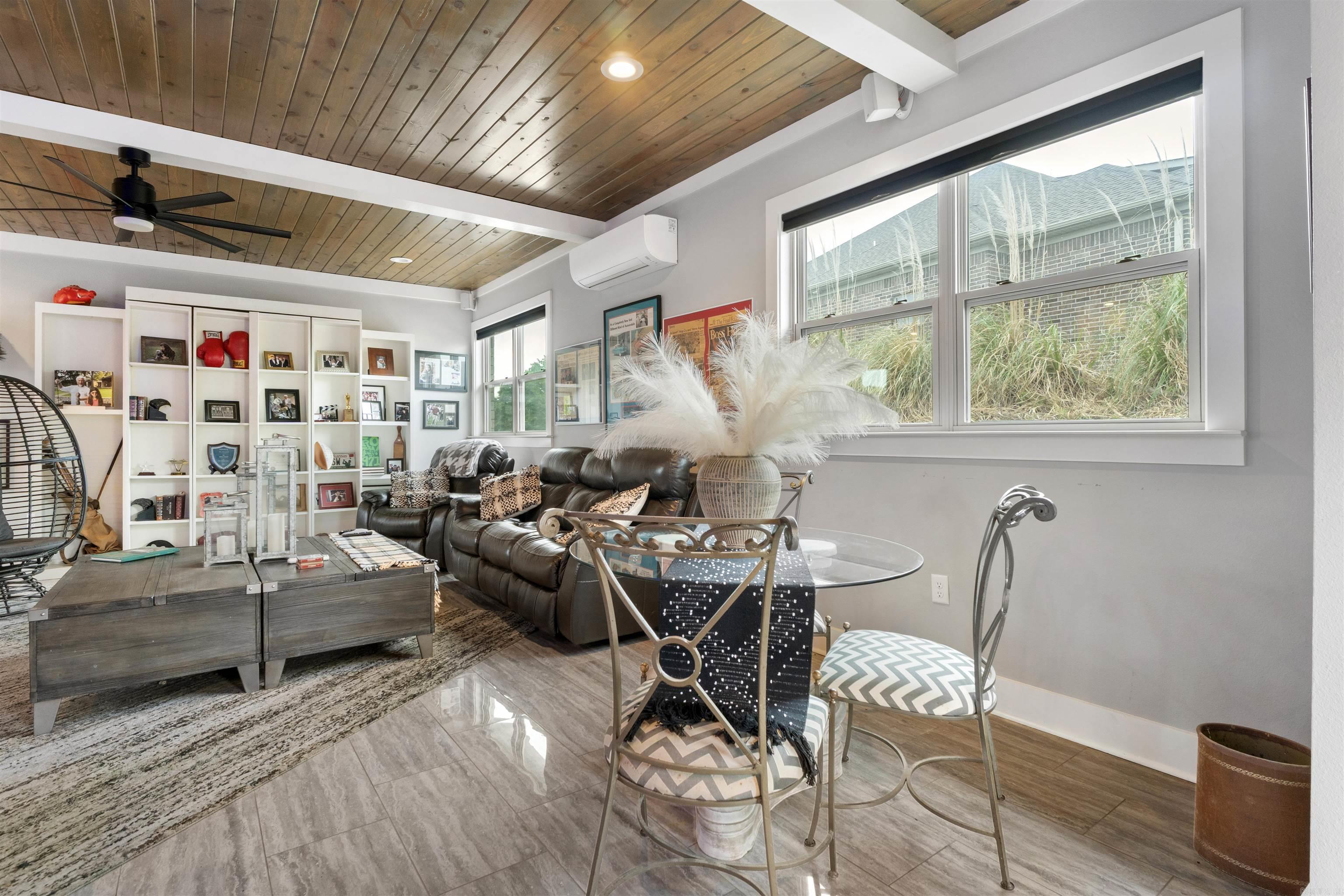 16001 Burleigh Court