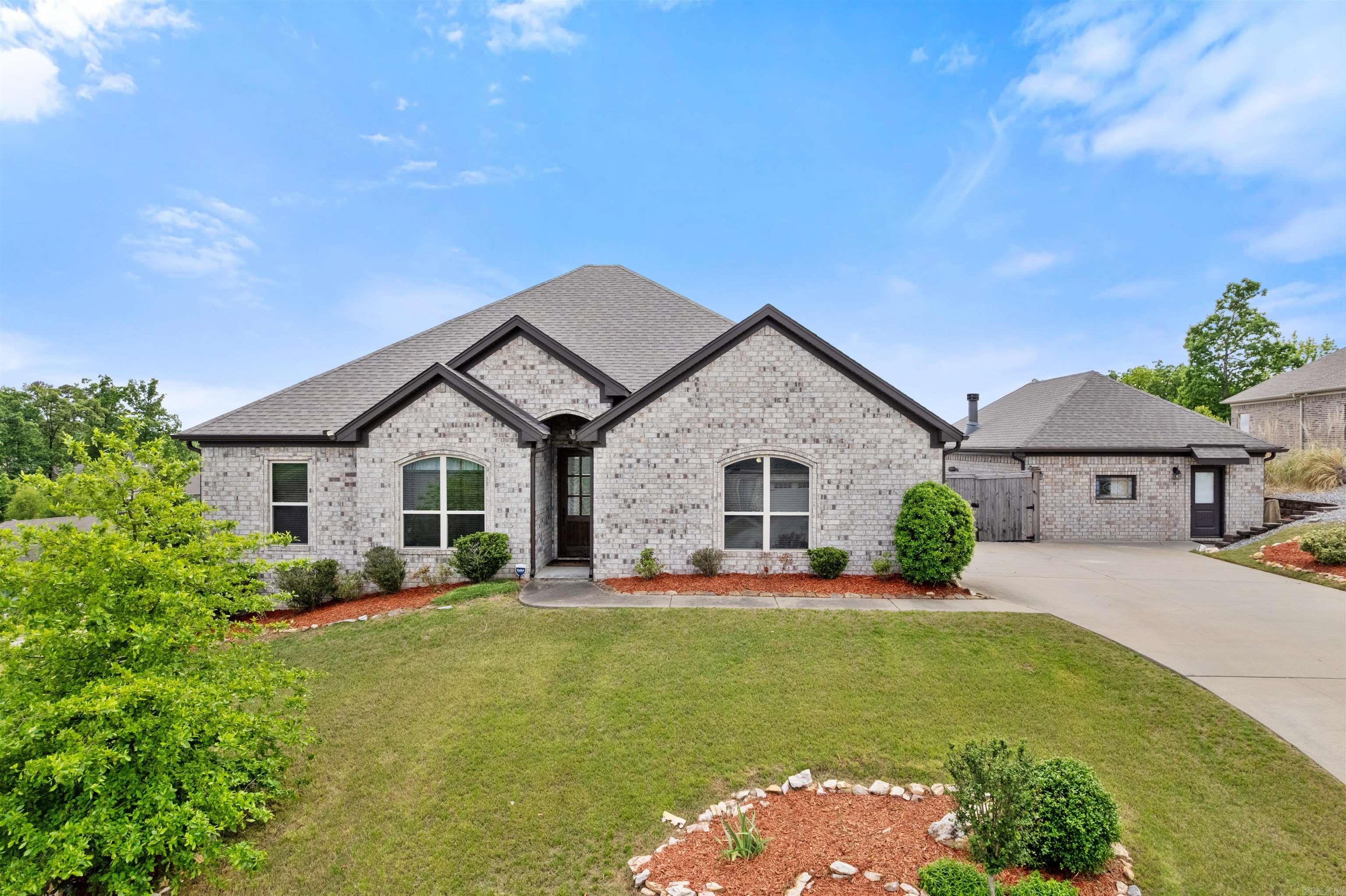 16001 Burleigh Court