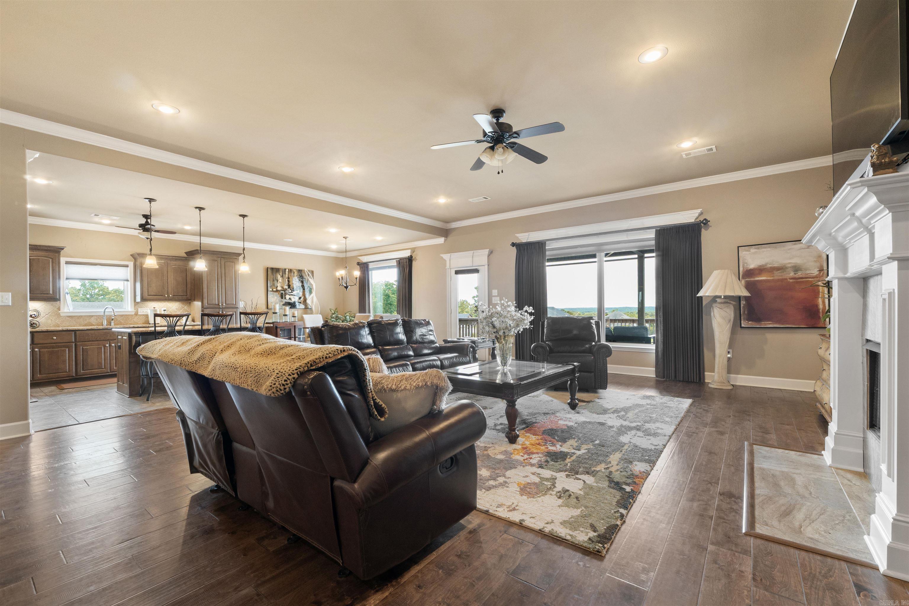 16001 Burleigh Court