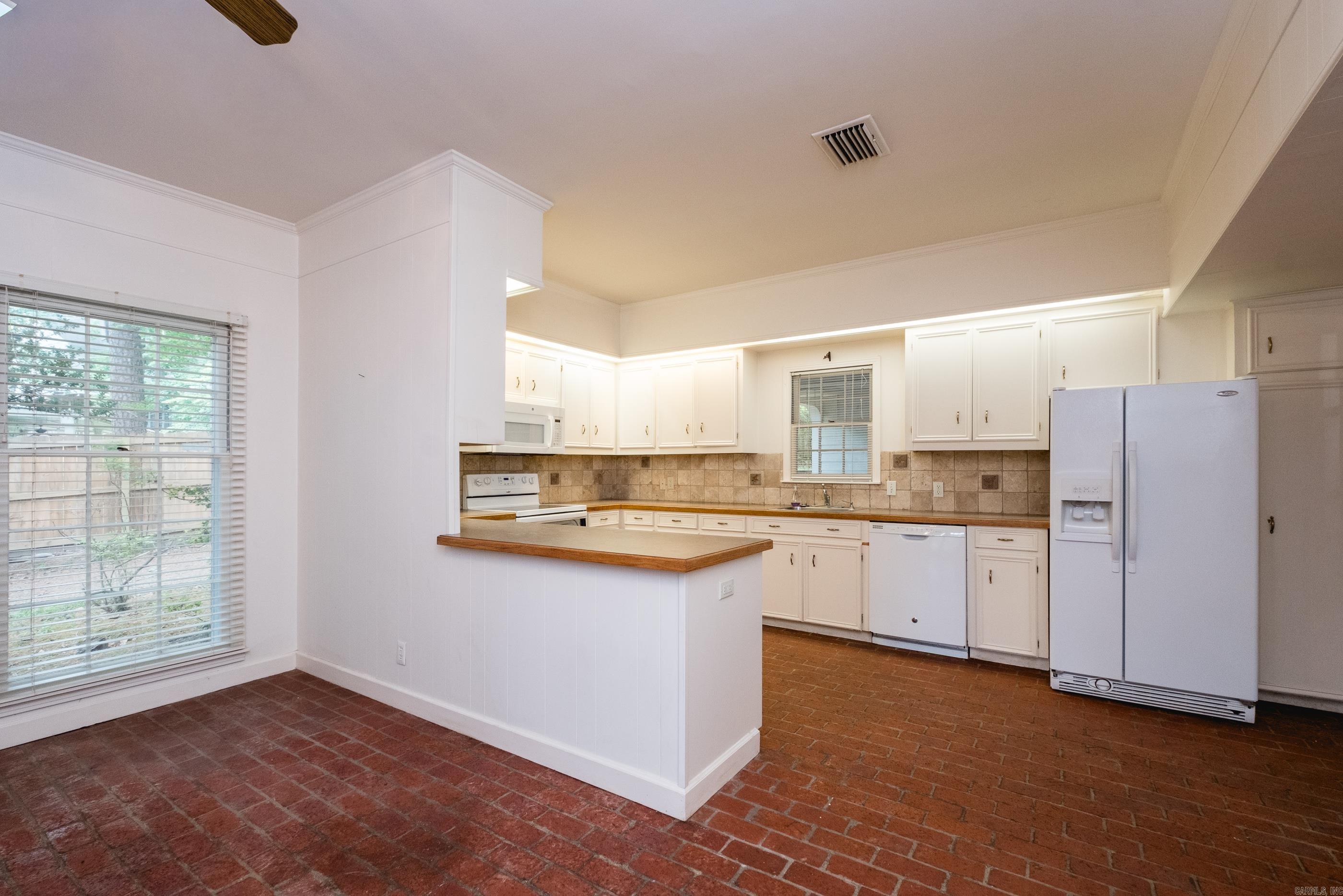 3118 Foxcroft Road