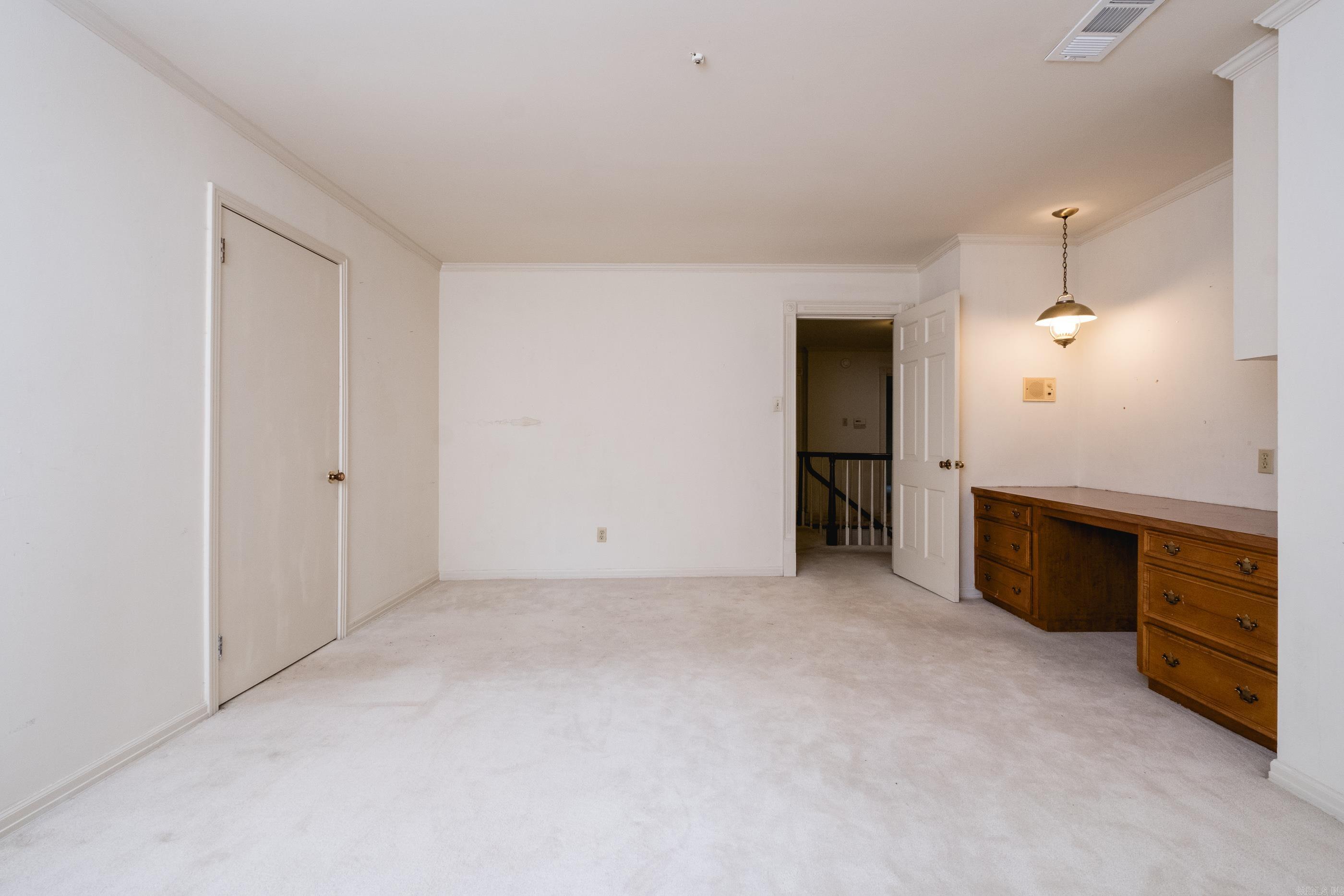 3118 Foxcroft Road