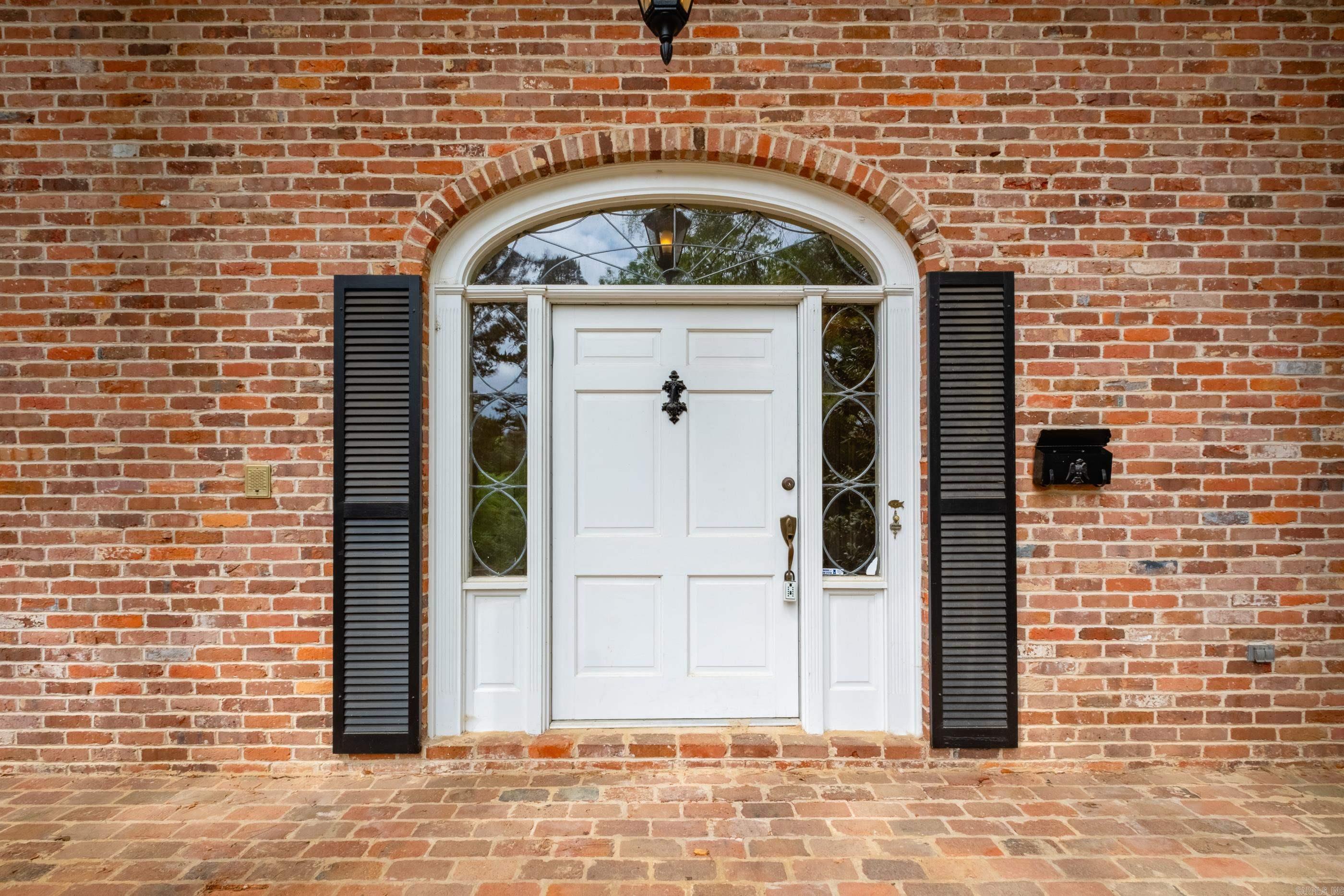 3118 Foxcroft Road