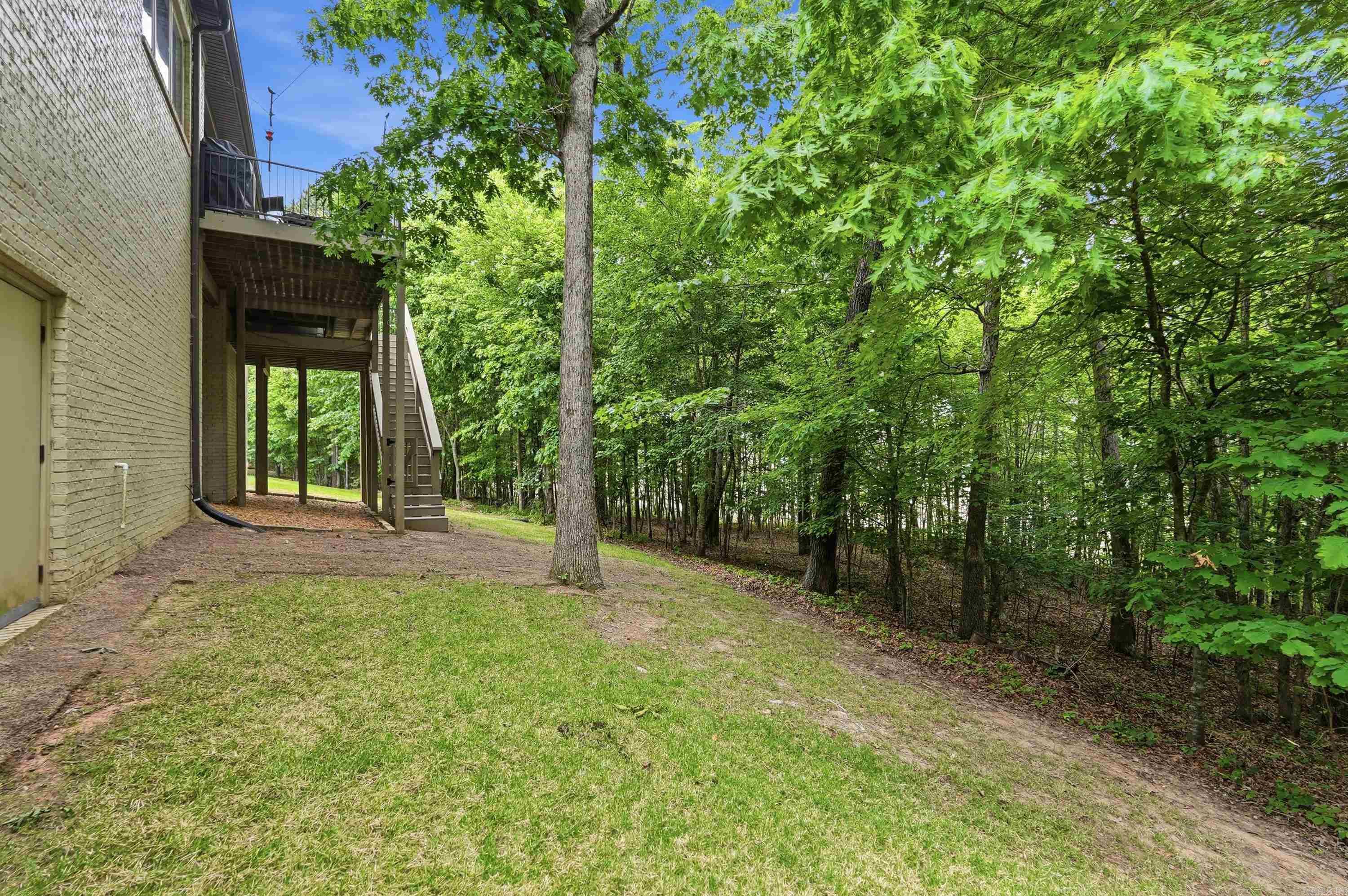 32 Winthrop Point