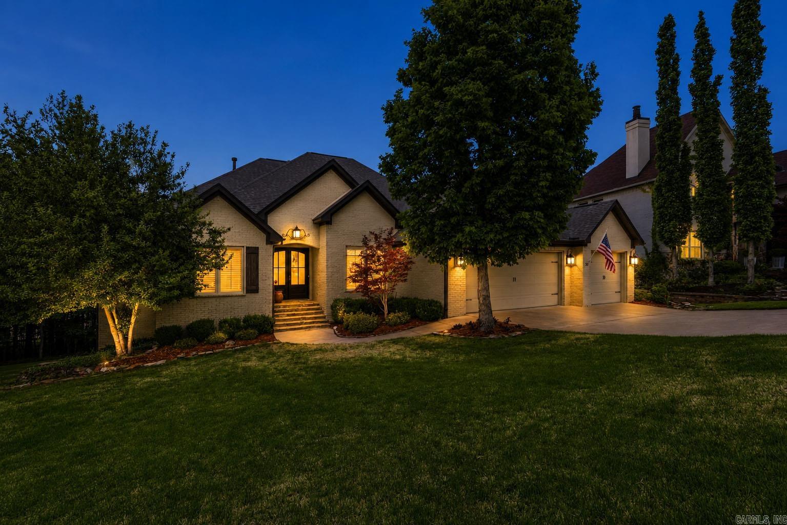 32 Winthrop Point