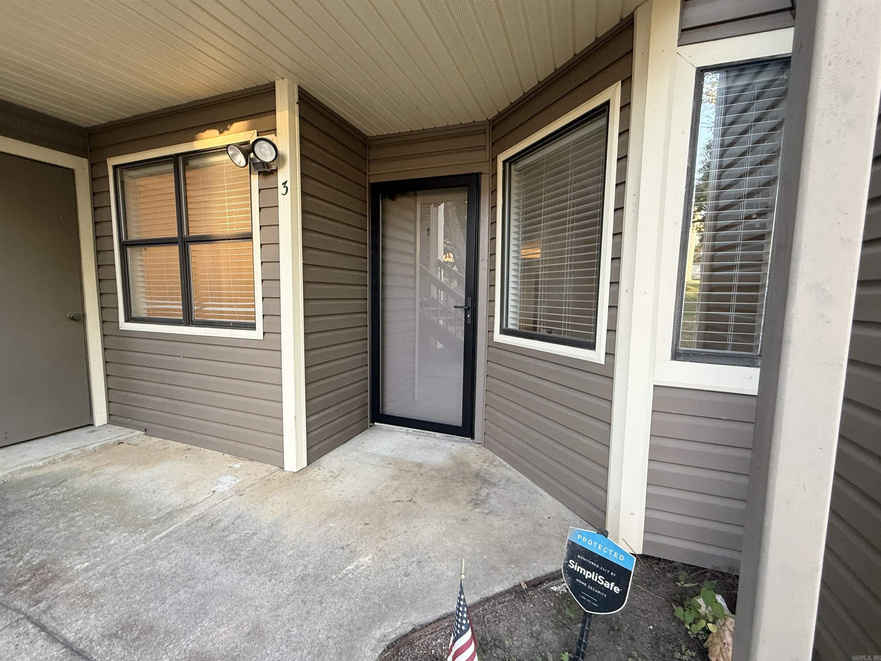 6 Towne Park Ct #3