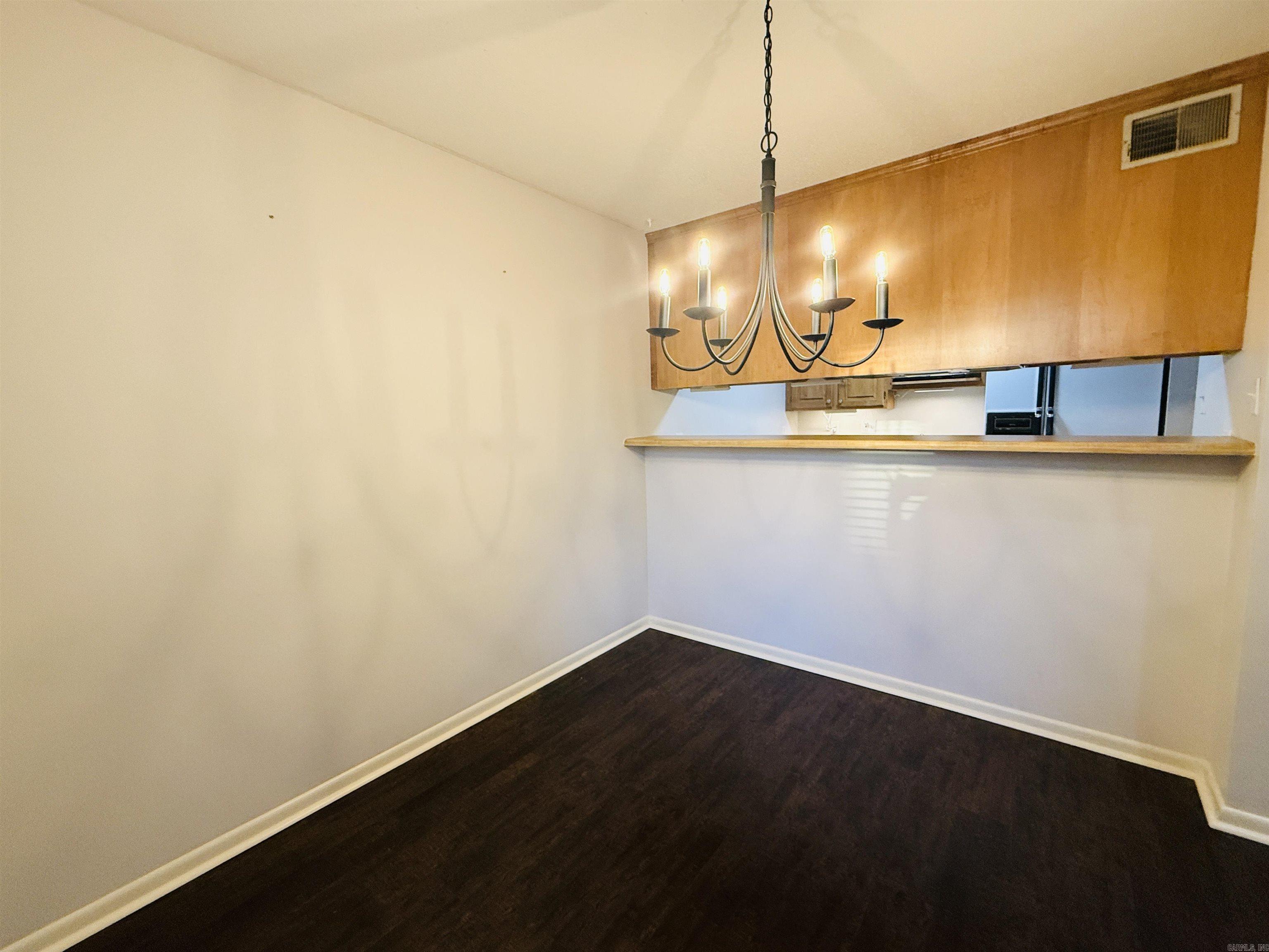 6 Towne Park Ct #3