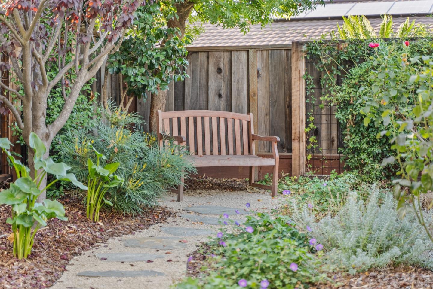 2865 Benjamin Avenue