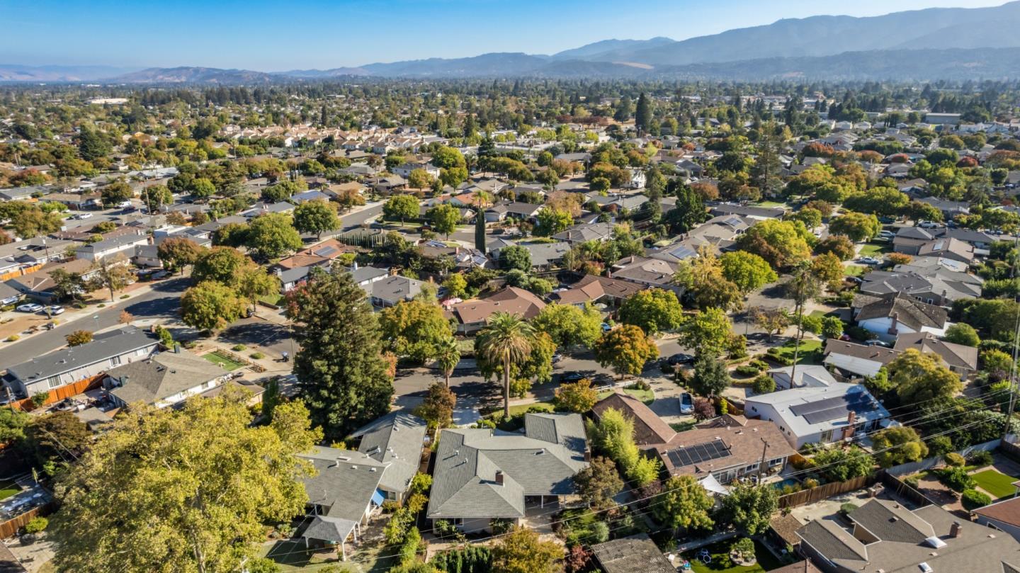 2865 Benjamin Avenue