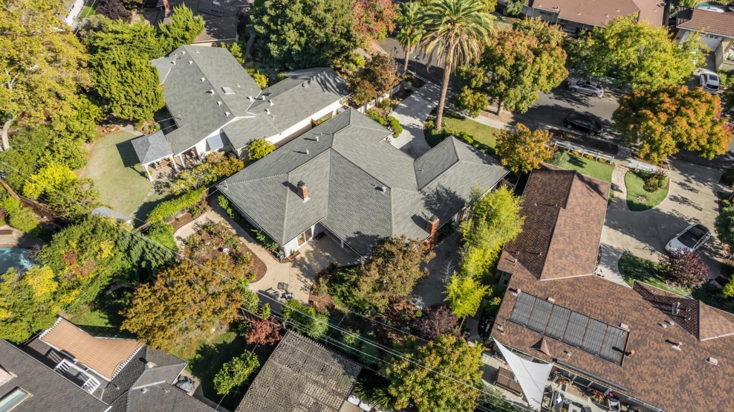 2865 Benjamin Avenue