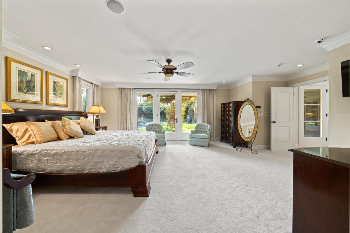 1460 University Avenue