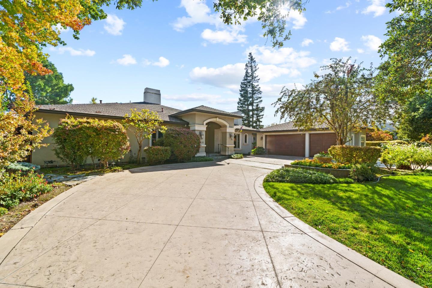 1460 University Avenue