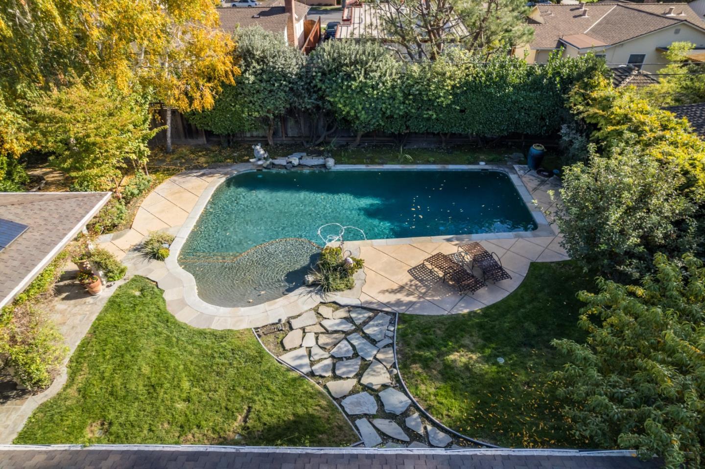 1460 University Avenue