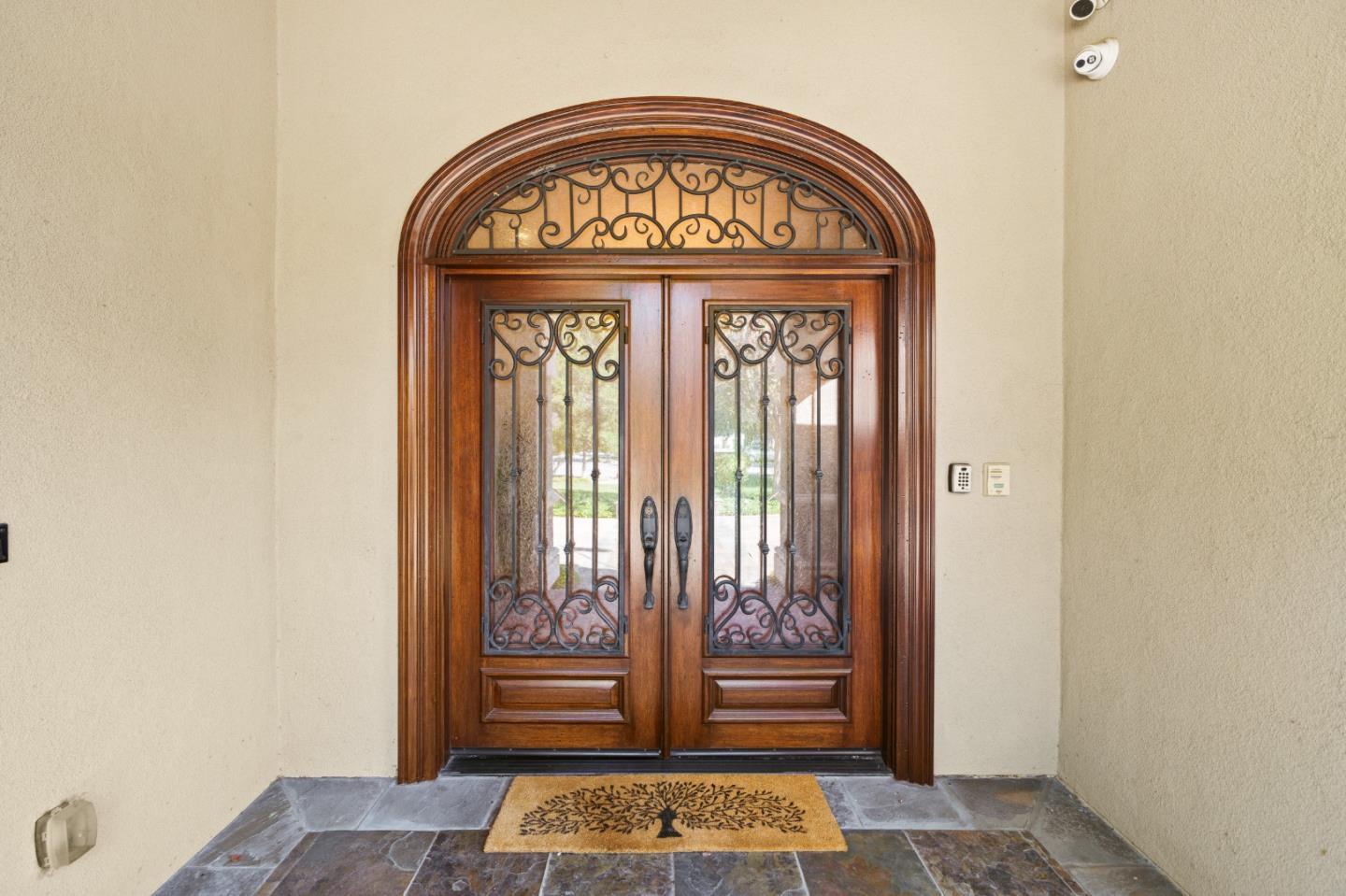 1460 University Avenue