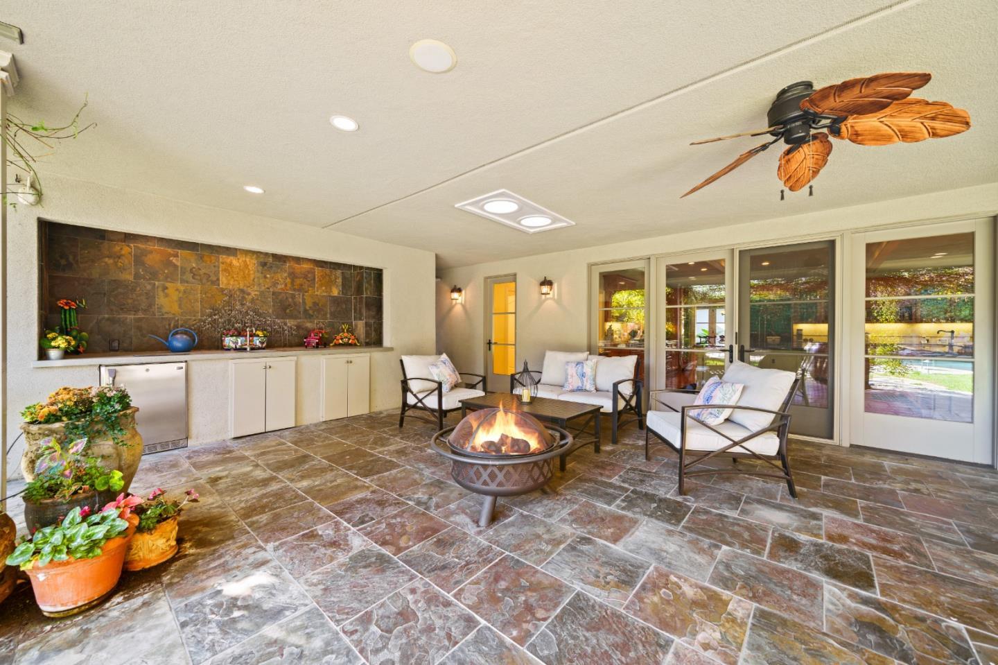 1460 University Avenue