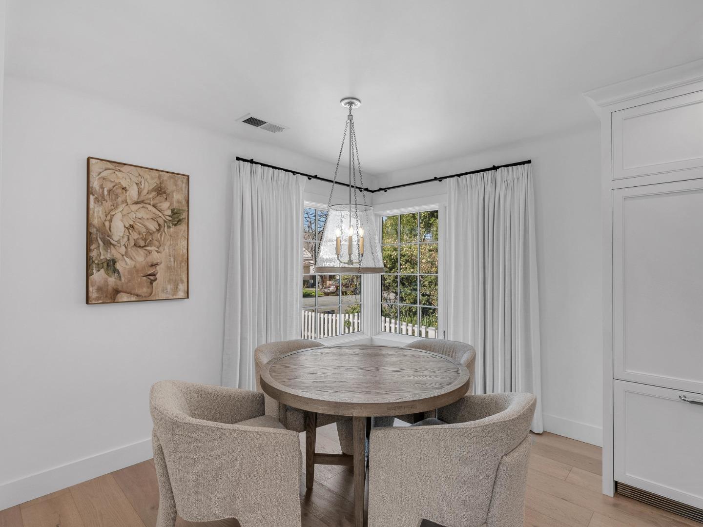 1364 Magnolia Avenue