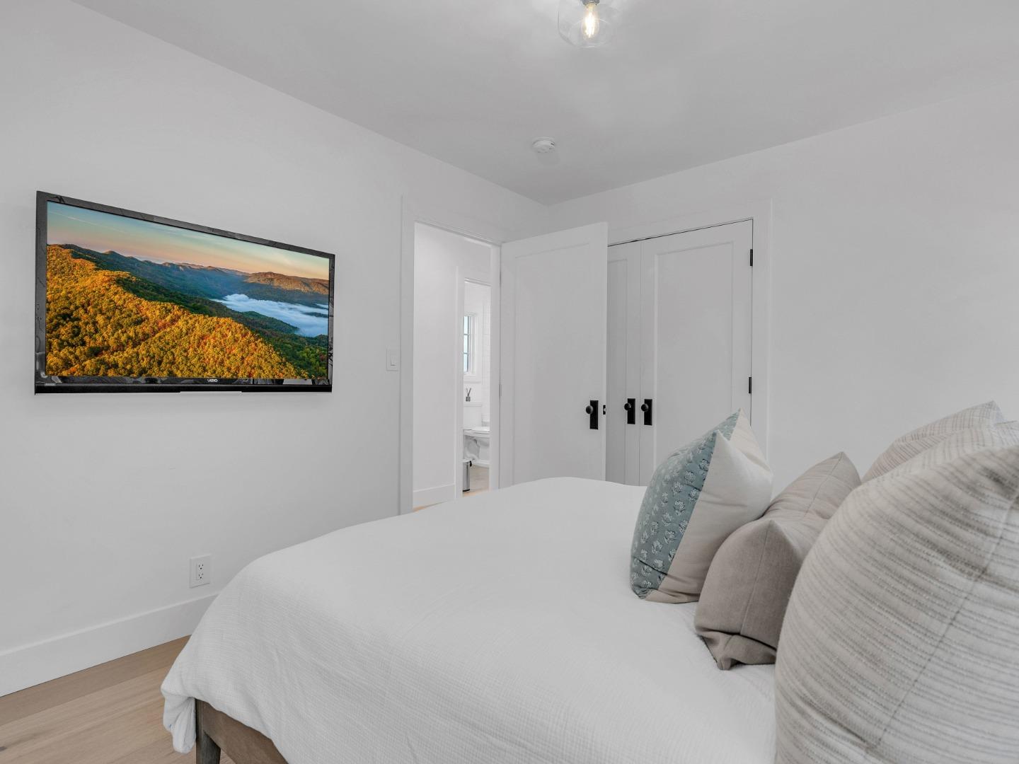 1364 Magnolia Avenue