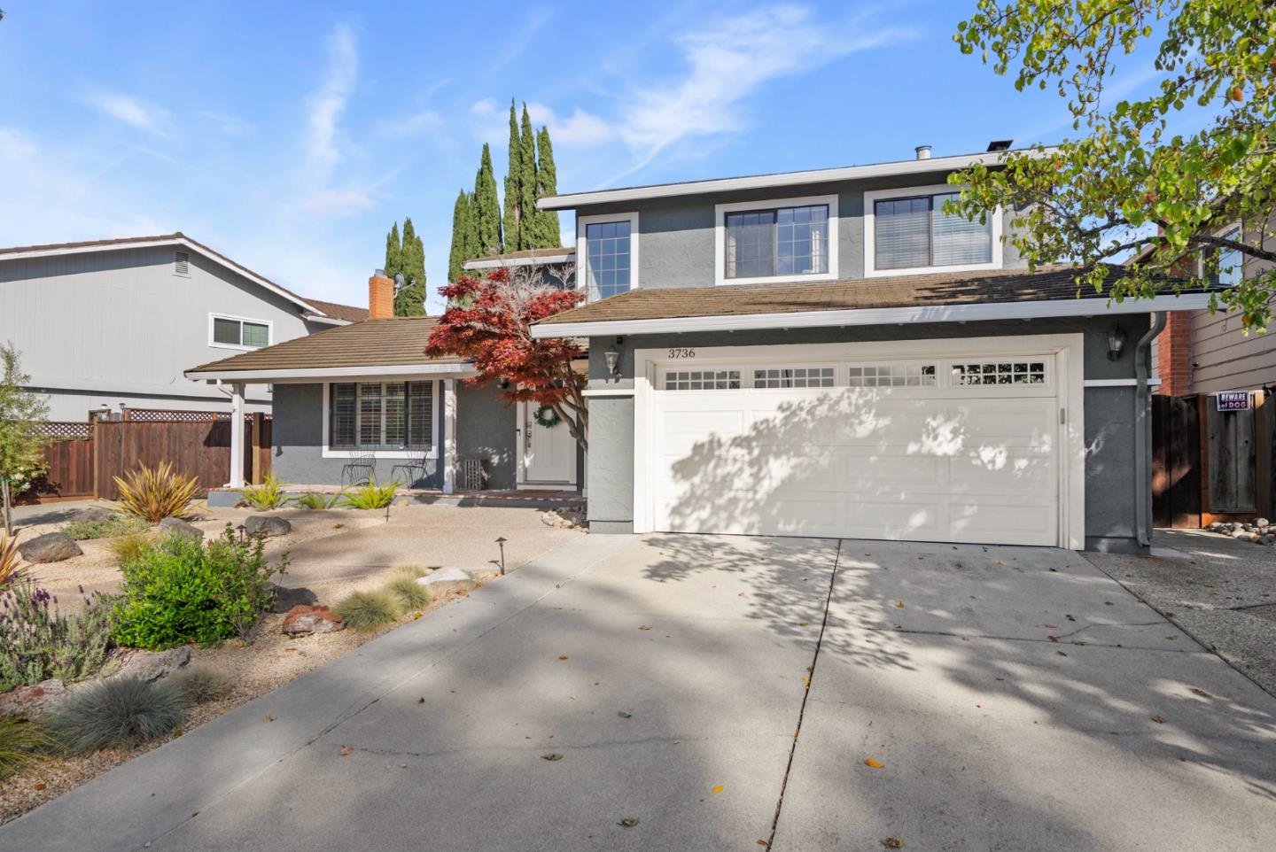 3736 Thousand Oaks Drive