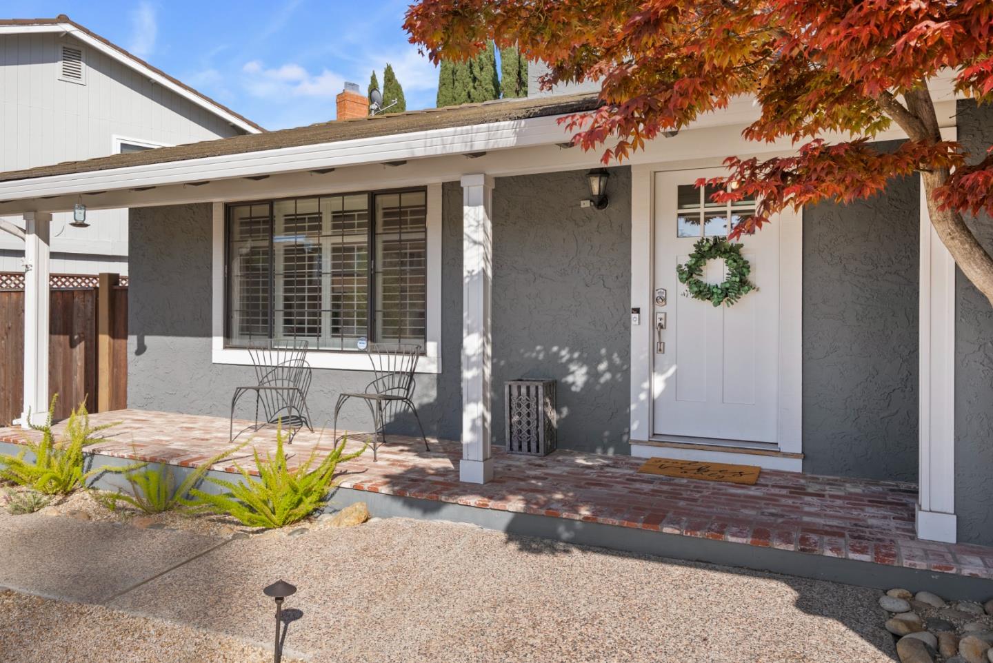 3736 Thousand Oaks Drive