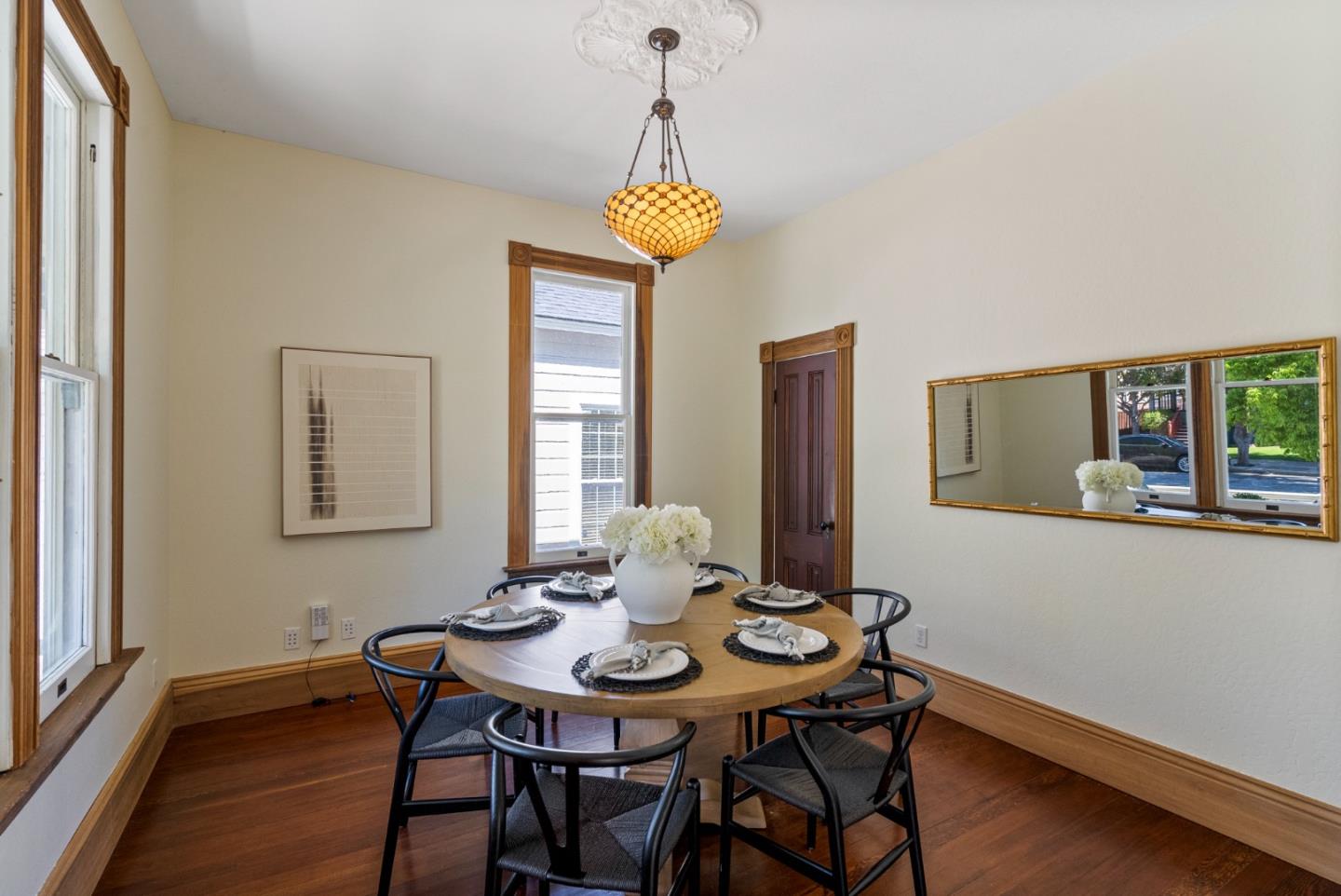 1262 Magnolia Avenue