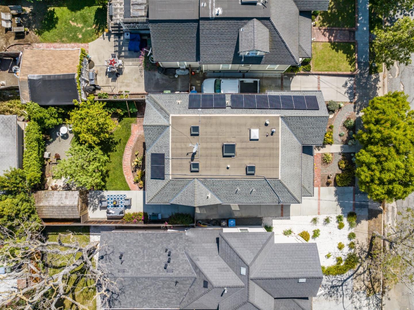 1262 Magnolia Avenue