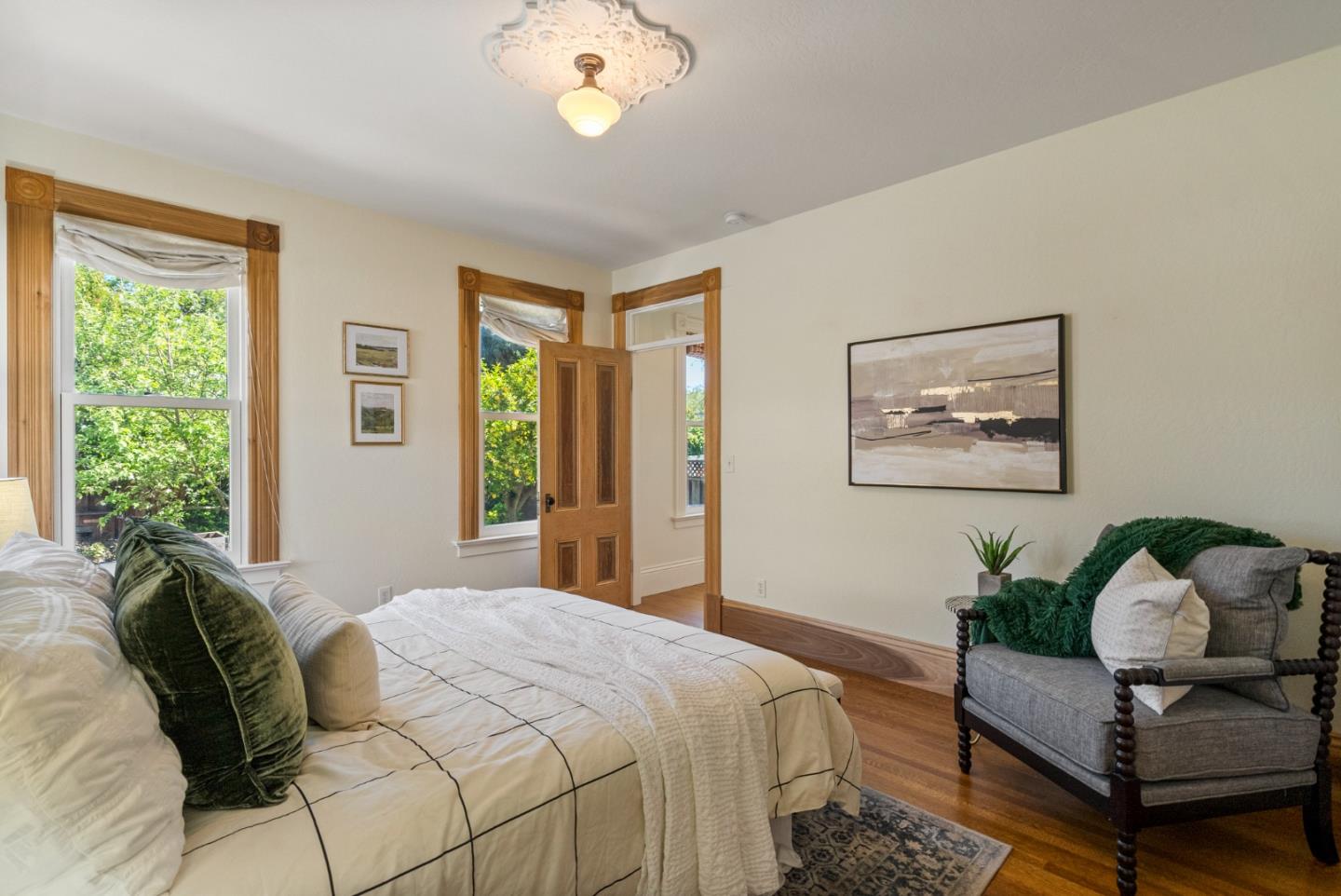 1262 Magnolia Avenue