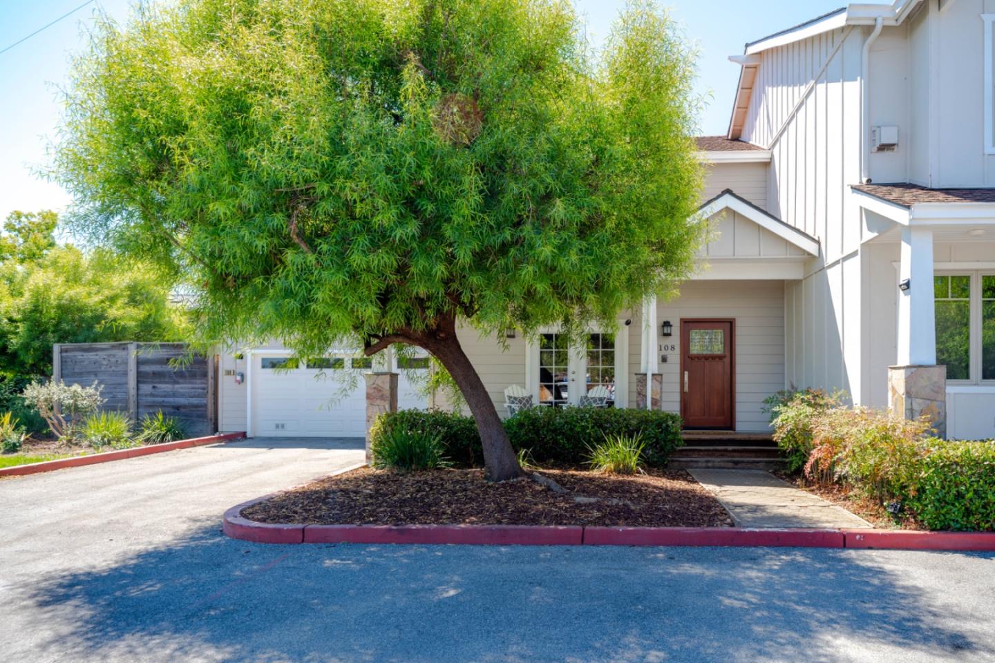 108 Bungalow TER