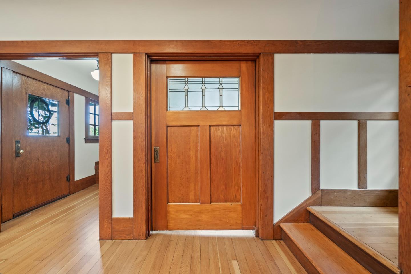 1305 Yosemite Avenue