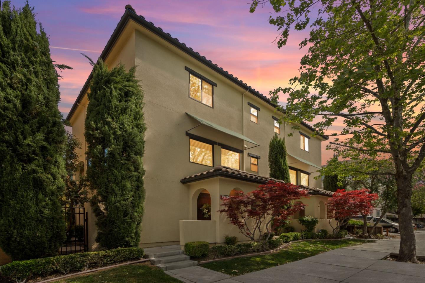 427 Willow Glen Way