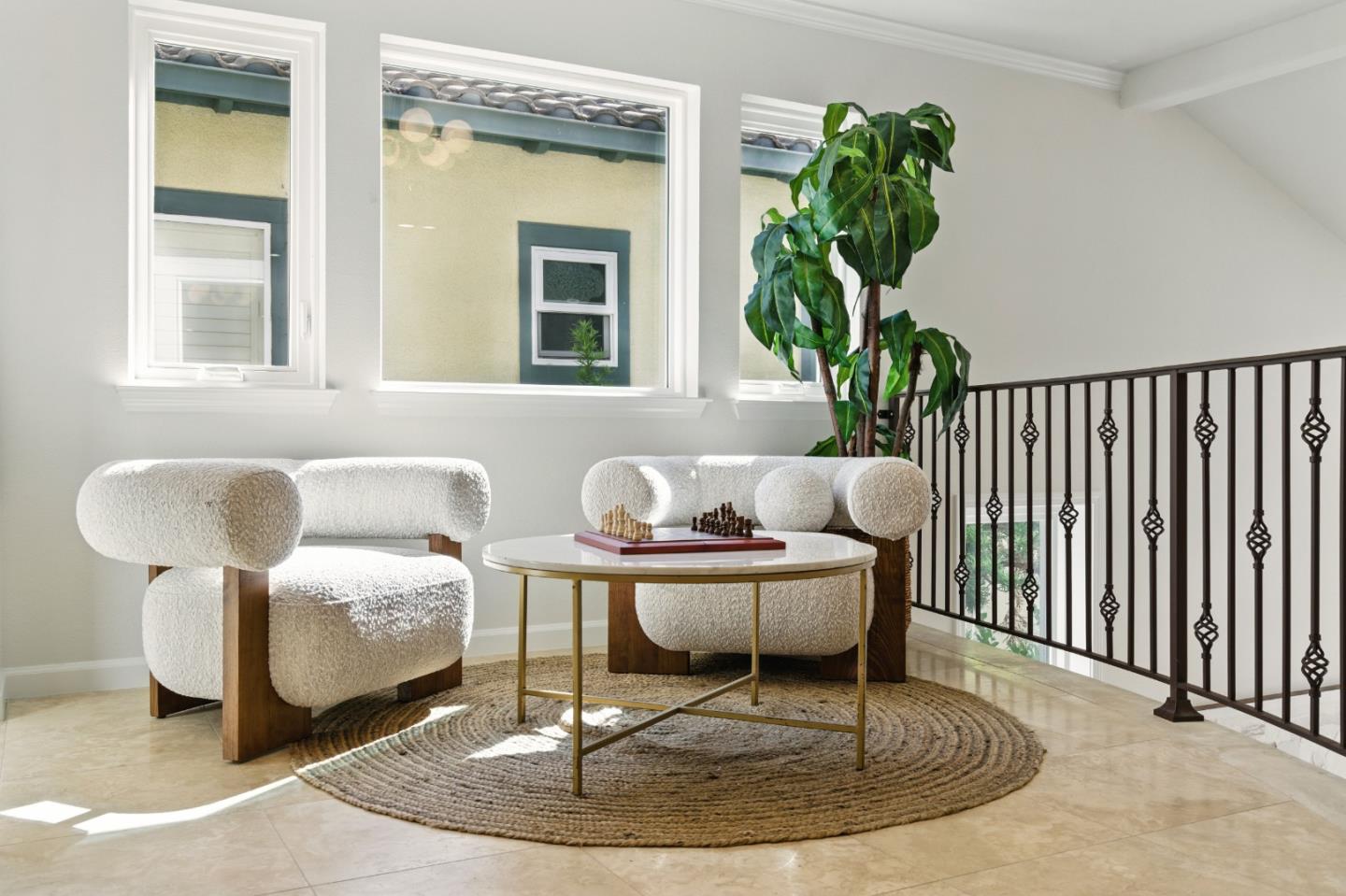 1435 Rosecrest Terrace