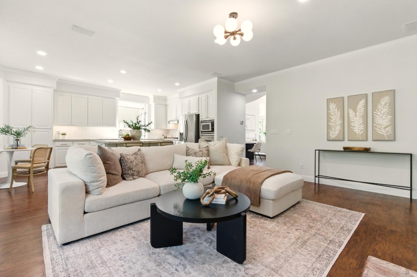 1435 Rosecrest Terrace