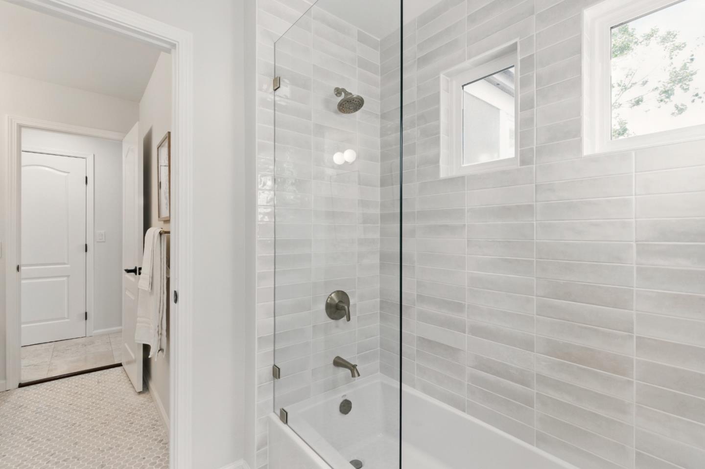 1435 Rosecrest Terrace