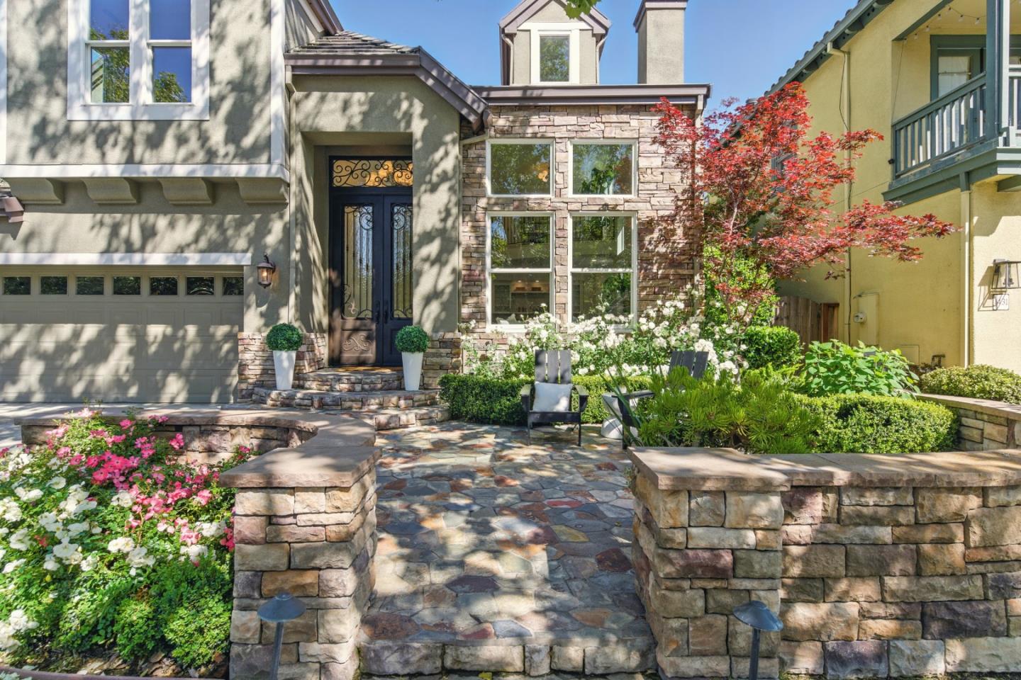 1435 Rosecrest Terrace