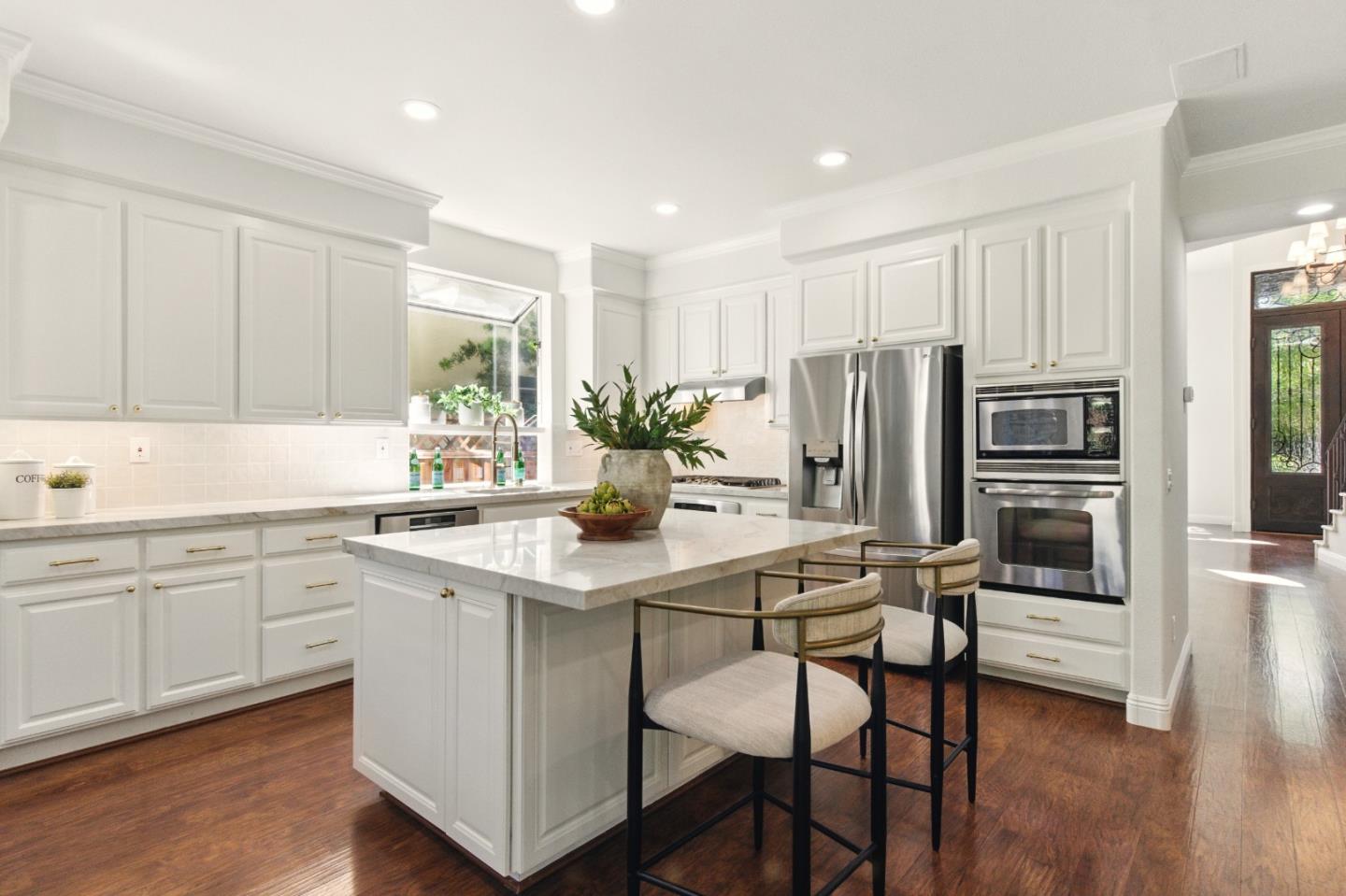 1435 Rosecrest Terrace