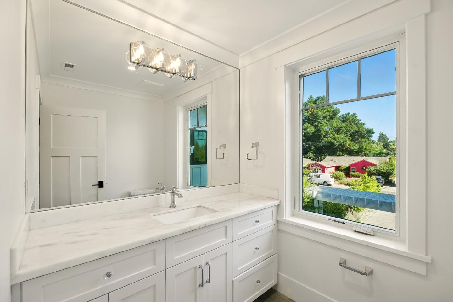 1549 Keesling Avenue