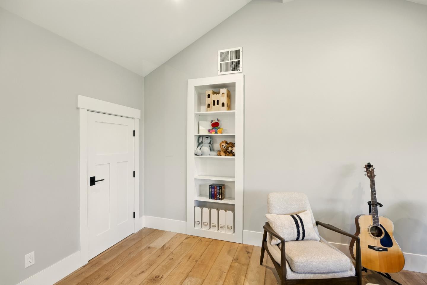 1549 Keesling Avenue