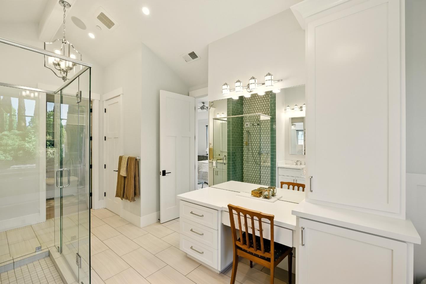 1549 Keesling Avenue