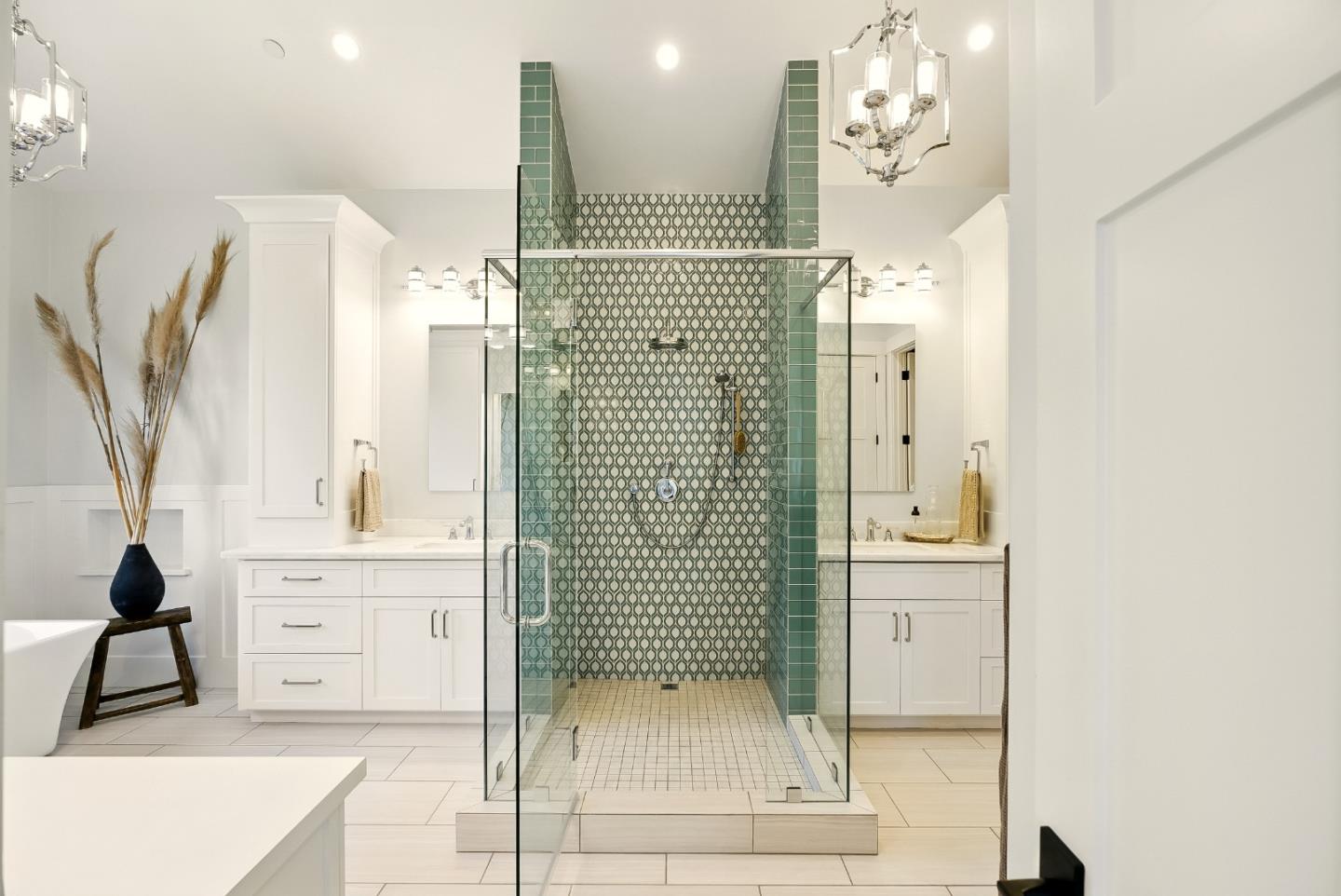 1549 Keesling Avenue