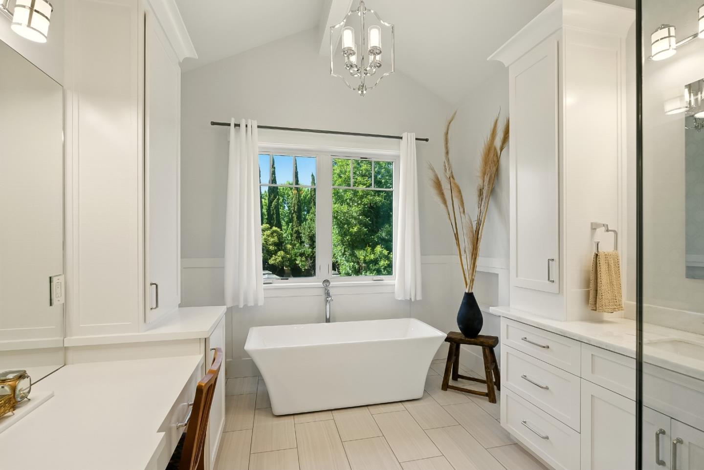 1549 Keesling Avenue