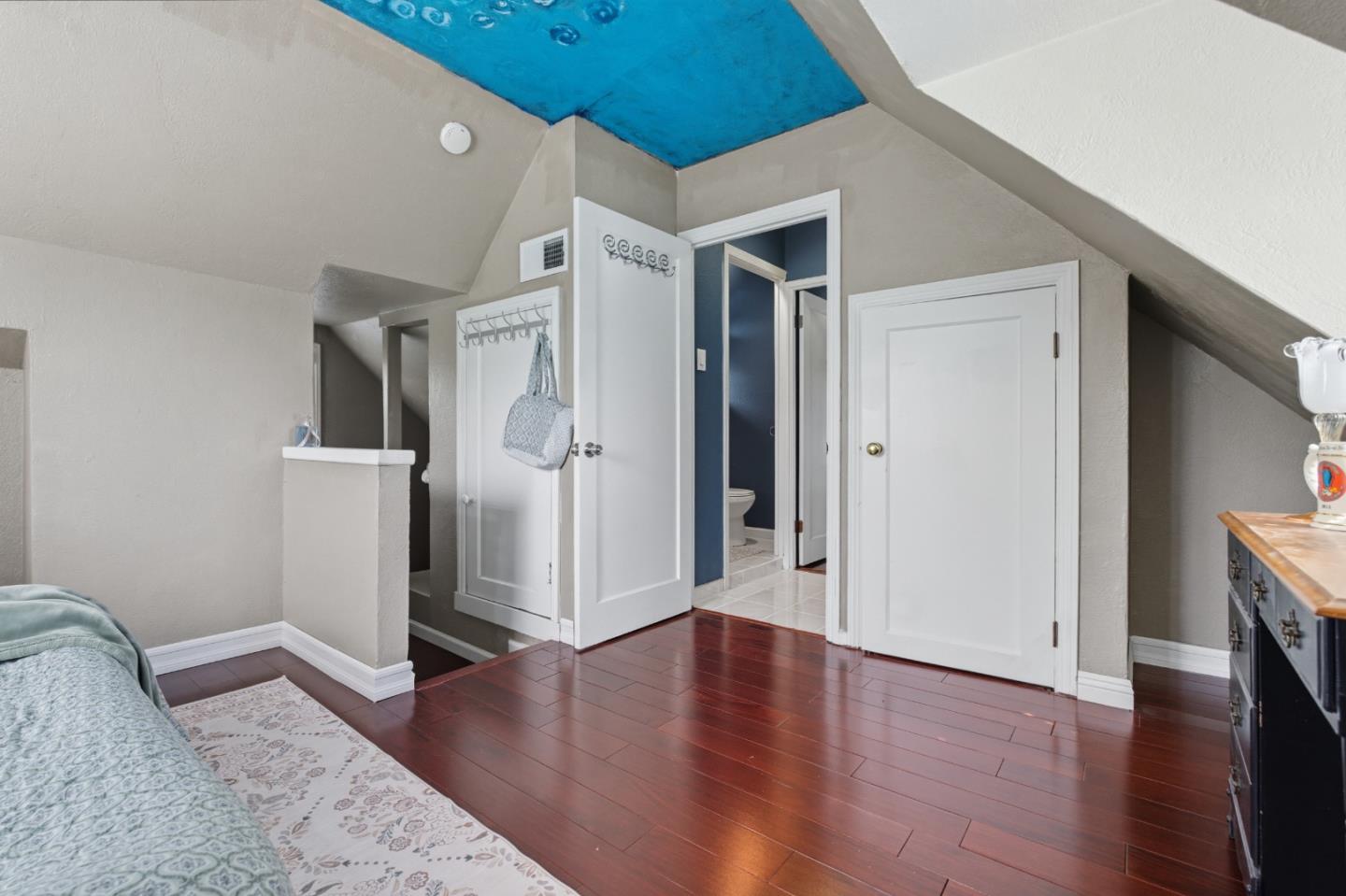 709 Minnesota Avenue