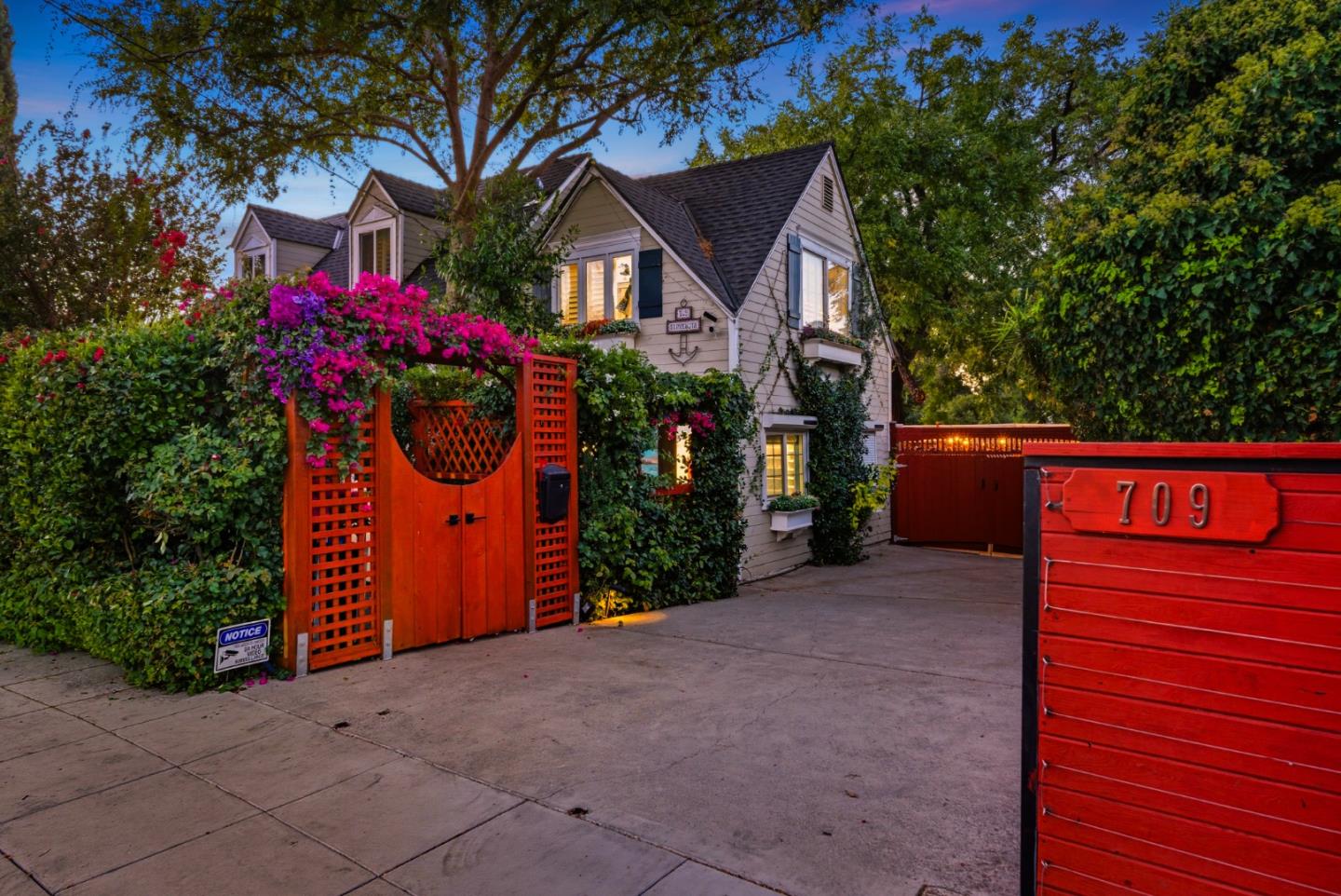 709 Minnesota Avenue