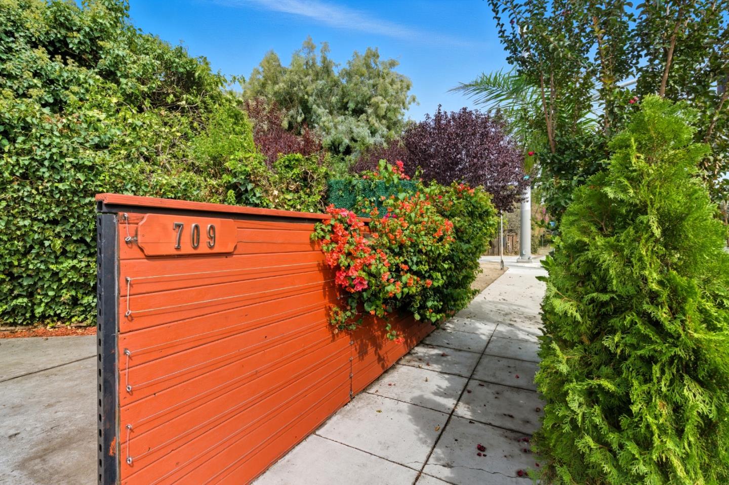 709 Minnesota Avenue