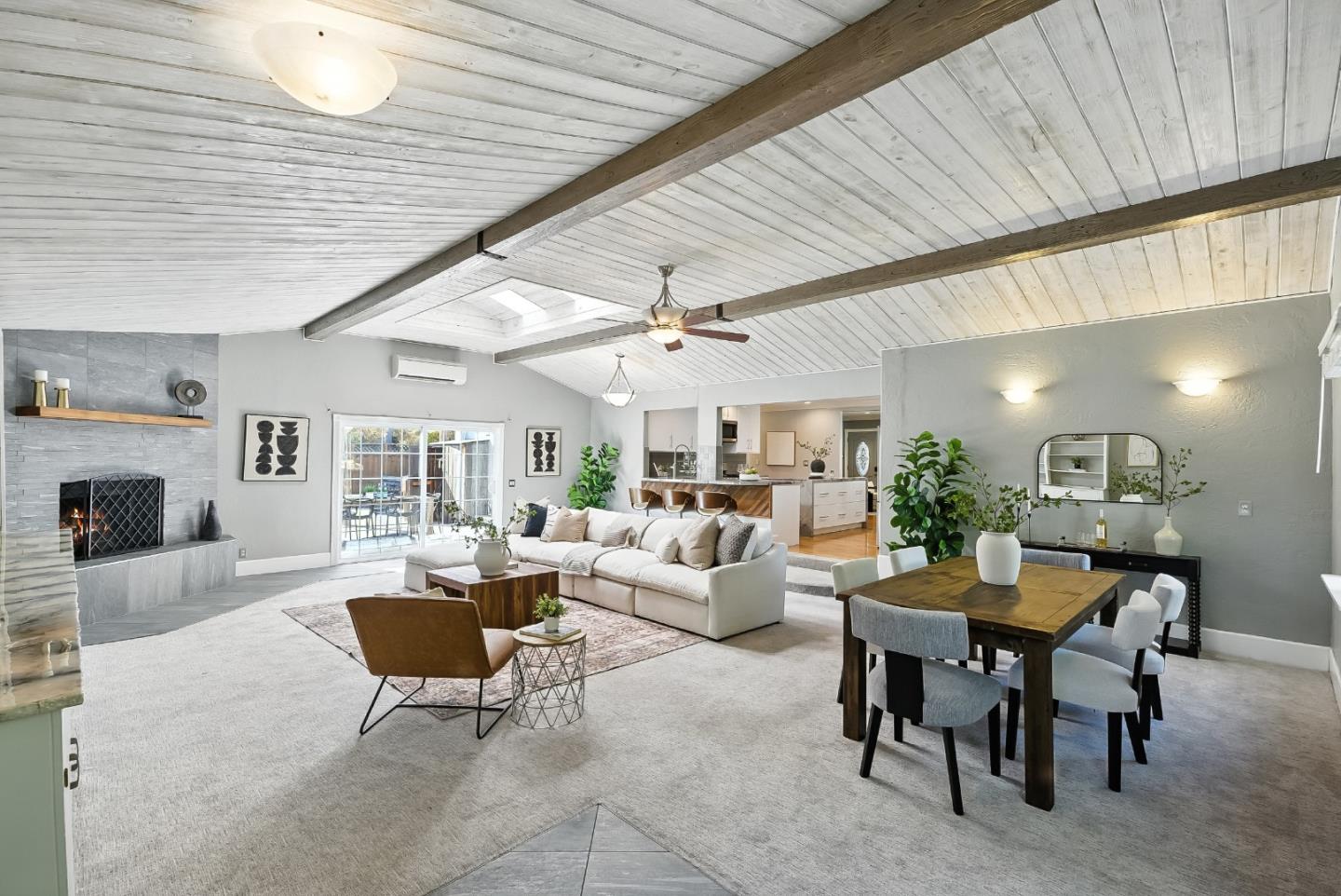 1830 Heatherdale Avenue