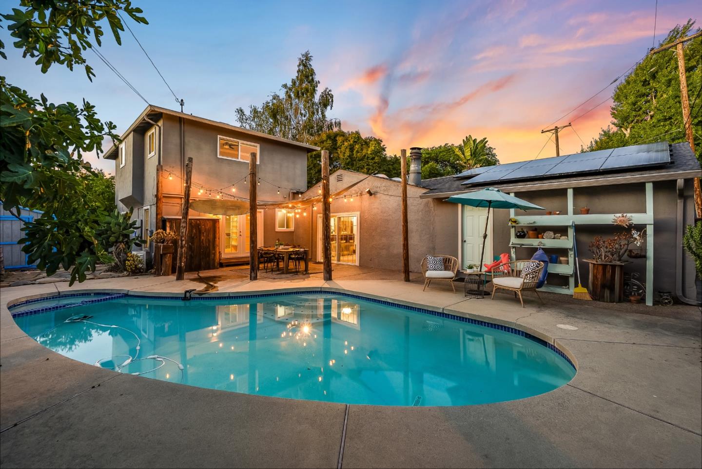 1830 Heatherdale Avenue