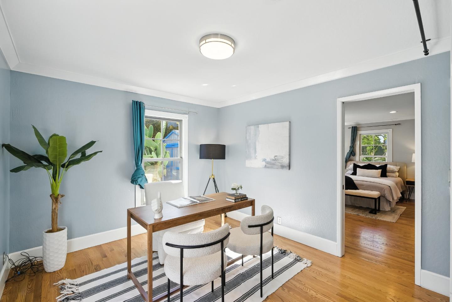 1830 Heatherdale Avenue