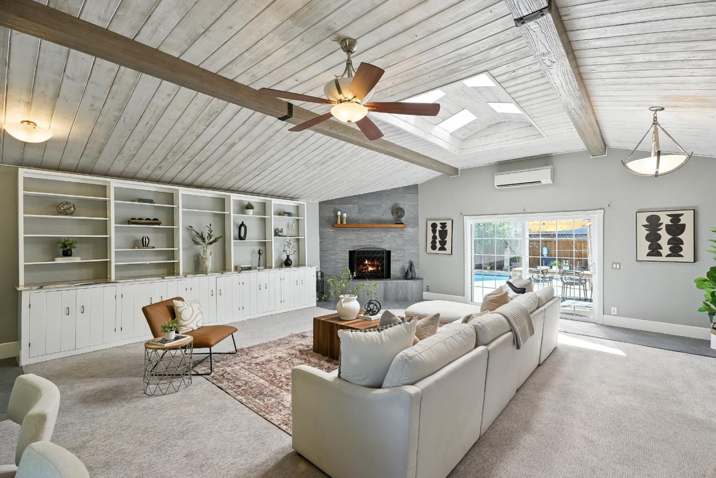 1830 Heatherdale Avenue