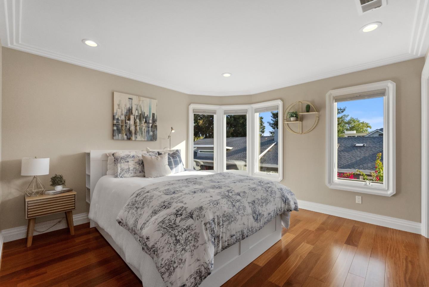 1344 University Avenue