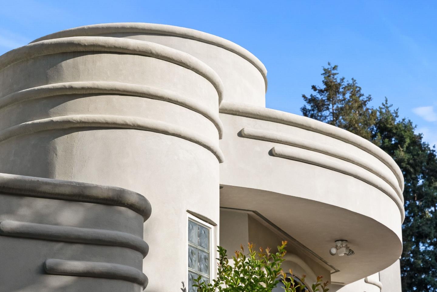 1344 University Avenue