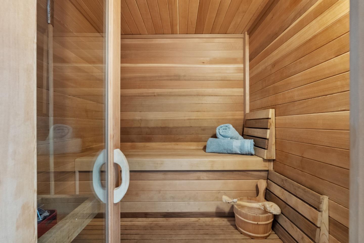 1344 University Avenue